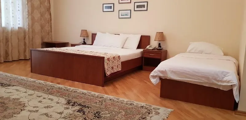 Garden Villa Hotel Baku 2*,